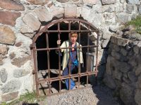 Hinter schwedischen Gardinen