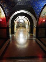 Grabkammer in der Kirche in Topola in Serbien