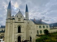 RADREISE LOIRE 3.-11.9.24: Die Kirche in der Abtei Fontevraud