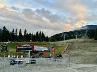 12. Tag – Abendspaziergang durch Whistler – Seilbahnstation #1