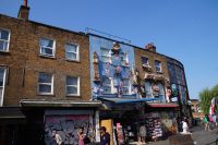 Londoner Süßigkeitengeschäft mit Harry Potter auf der Zuckerstange