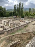 Blick über die Ausgrabungen