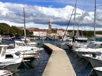 Hafen der Stadt Krk