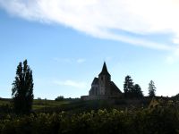 Kirche von Hunawihr im Abendlicht