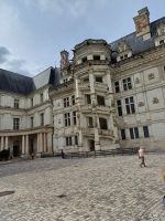 Im Schlosshof Blois
