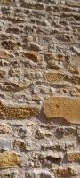 die goldenen Steine im Fassadenverbund
