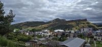 Blick vom Calton Hill zu Arthur´s Seat