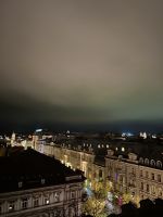 Abendlicher Blick von der Rooftop-Bar im Hotel