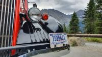 Red-Bus-Tour im Glacier-Nationalpark in Montana (USA)