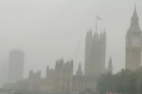 Unsere Reise geht zu Ende - die Londoner Wahrzeichen verschwinden im Nebel