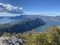 Die Bucht von Kotor ist stark gegliedert
