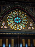 Schönes Rosettenfenster in der Basilika von Montreal