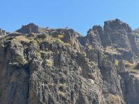 Blick vom Tempel in die Berge