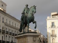 Carlos III. hoch zu Ross