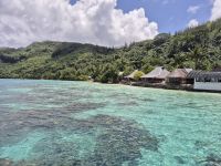 Inselrundfahrt Huahine - Badestopp Hotel Le Mahana 