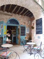 kleines Café in Bonifacio