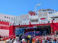 Ausfahrt unseres Eberhardt-Busses in Igoumenitsa