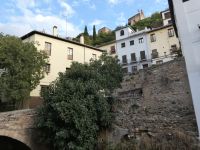 Blick zum Alhambra-Hügel