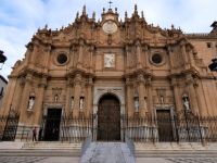 Fassade der Kathedrale von Guadix