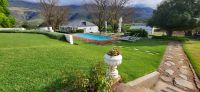 98 Swartberg Country Manor
