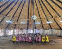 303 Gesang und Tanz Mantenga Village