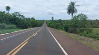 Straße ins Pantanal. Foto: Anette Rietz