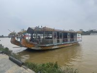 ...mit dem Drachenboot auf dem Parfümfluss (2)