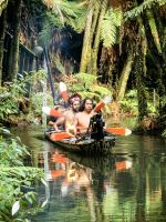 Maori in einem Waka