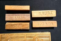 Verschiedene Holzarten Neuseelands