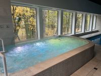 Whirlpool im Wellnessbereich