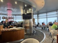 Zu Besuch im eleven café im Hotel Arka