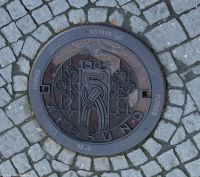 Berühmte - Kanaldeckel in Norwegen - hier Ålesund