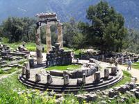 Tholos im Atheneheiligtum bei Delphi