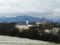 Bayrische Idylle - Blick von der A8 bei Rosenheim