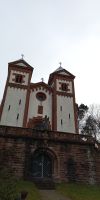 Tag 4 Blick auf die Gruftkapelle der Grafen von Ingelheim in Mespelbrunn 