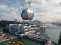 Mit der Seilbahn nach Sentosa 