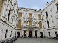 4. Tag – Ausflug nach Hluboká nad Vltavou – Winterführung durch das Schloss Hluboká (Frauenberg)