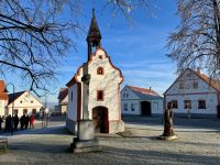 2. Tag – Silvesterausflug – Winterspaziergang durch das Barockdorf Holašovice