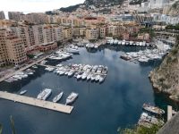 Blick auf den Yachthafen von Monaco