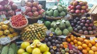 Obst und Früchte in Funchal, Markthalle, Madeira