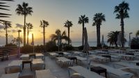 Madeira: Morgens am Pool im Hotel Views in Canico, Blick vom Frühstücksraum