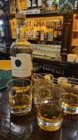 36   Whiskey im Pub