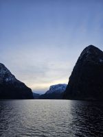 Sonnenaufgang im Auerlandsfjord