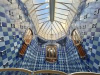 Licht und ungewöhnliche Gestaltung