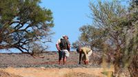Namibia - unterwegs in die Kalahari - Gleisarbeiter