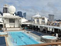 im Hafen von Singapur