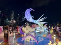 2. Tag: Ankunft in Singapur – Skulpturenausstellung vor dem Marina Bay Sands