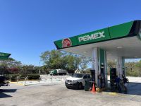 Toilettenstopp bei Tankstelle Pemex