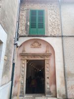 Eingang zu Kappelle und Museum - Valdemossa - Mallorca
