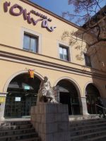 DSCN0059.JPG  Eingang Markthalle